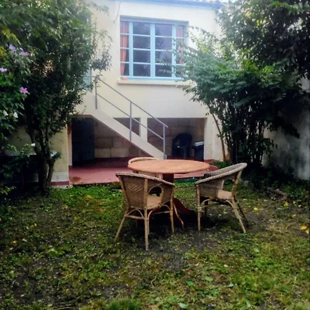 Bordeaux Rive Droite Casa de Férias